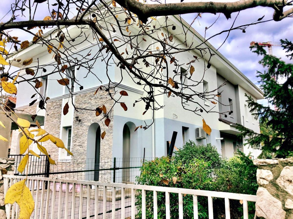 Cozy Apartament With 2Rooms Timişoara Exterior foto